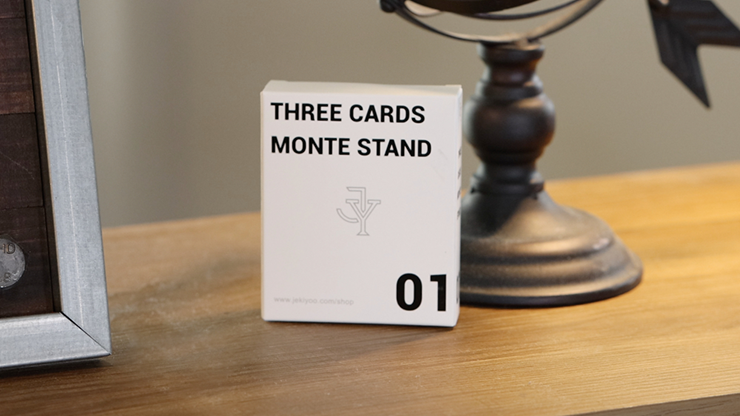Three Cards Monte Stand BLUE (Gimmicks and Online Instruction) by Jeki Yoo