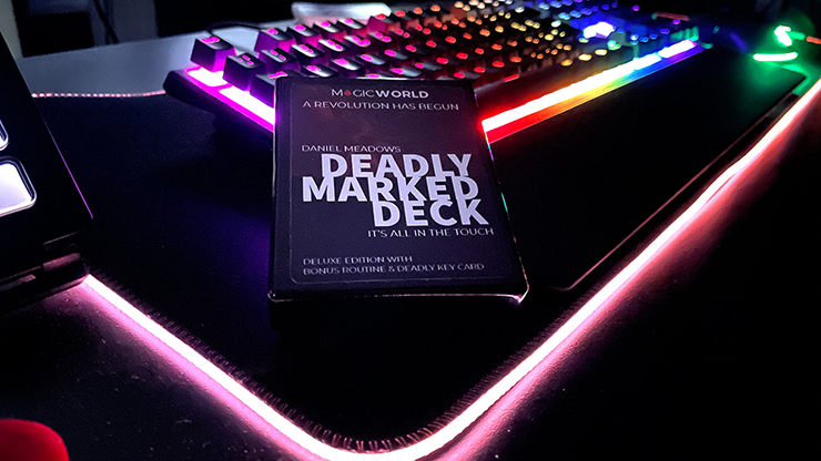 DEADLY MARKED DECK BLUE BICYCLE (Gimmicks and Online Instructions) by MagicWorld